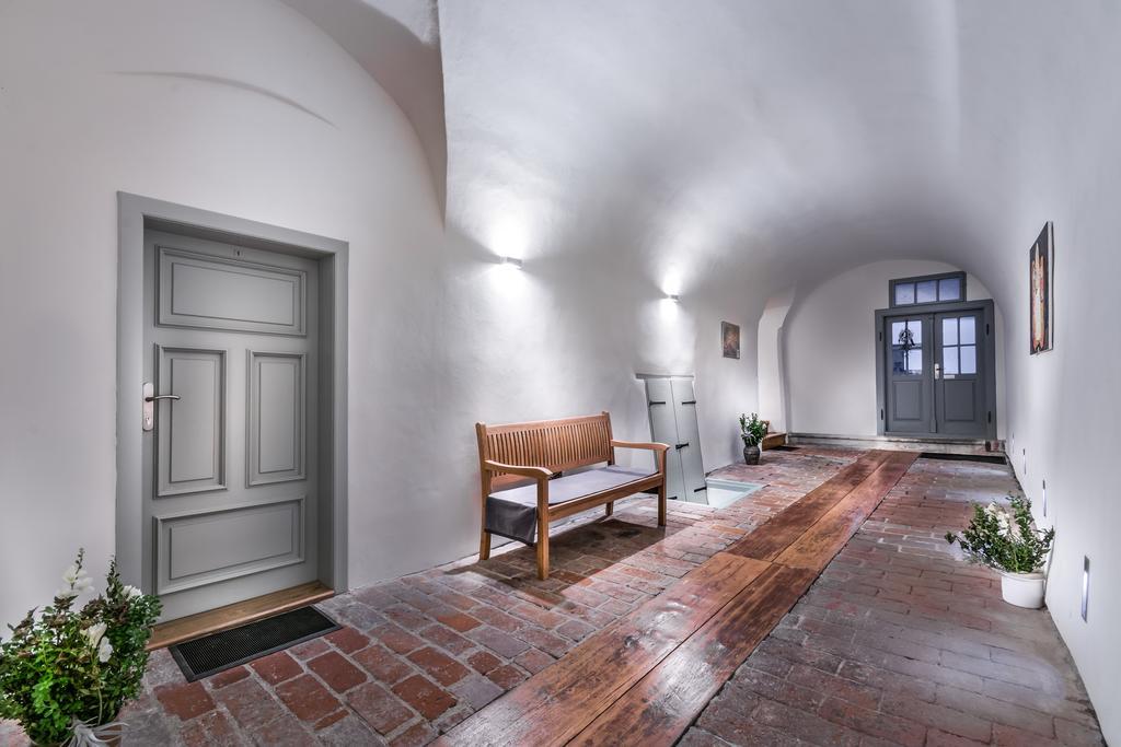 Pension Athanor Cesky Krumlov Exterior photo